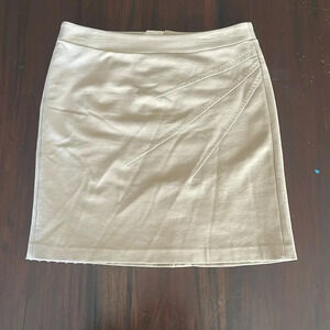 Patricia Luca camel color stretch skirt size 8
